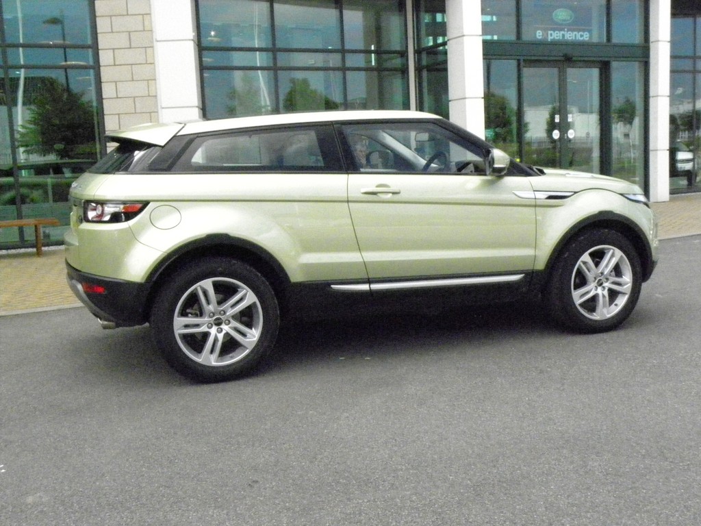 Range Rover Evoque Coupé.