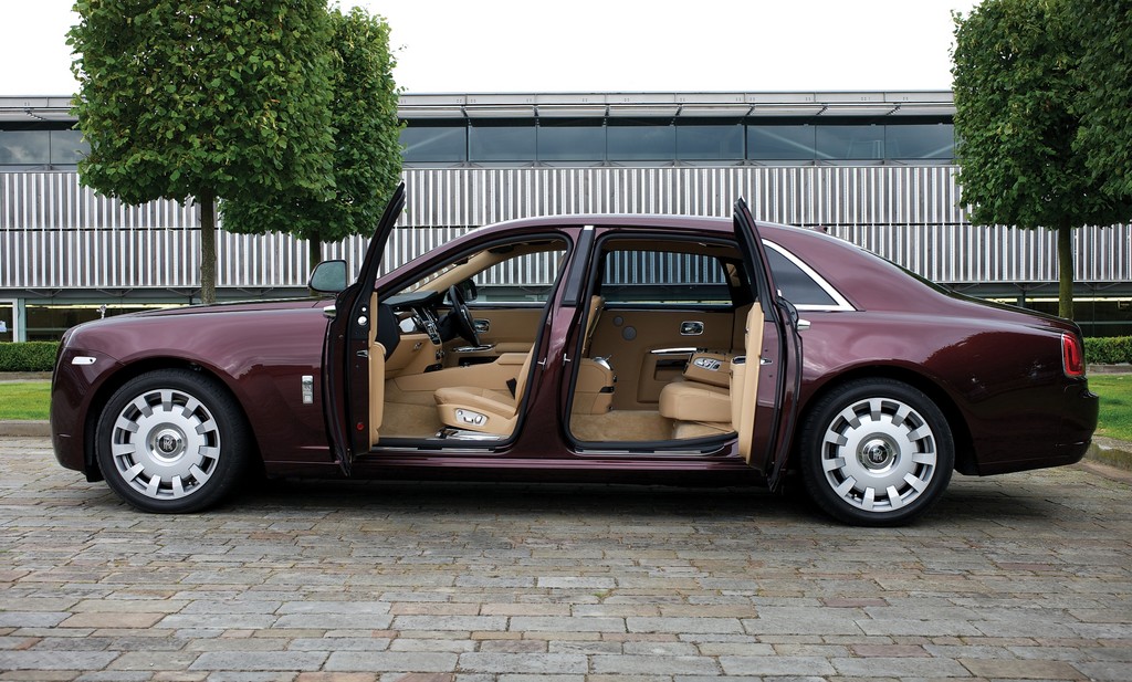 SPOTPRESS: Rolls-Royce Ghost EWB - Für Selbstfahrer mit Teilzeit-Chauffeur