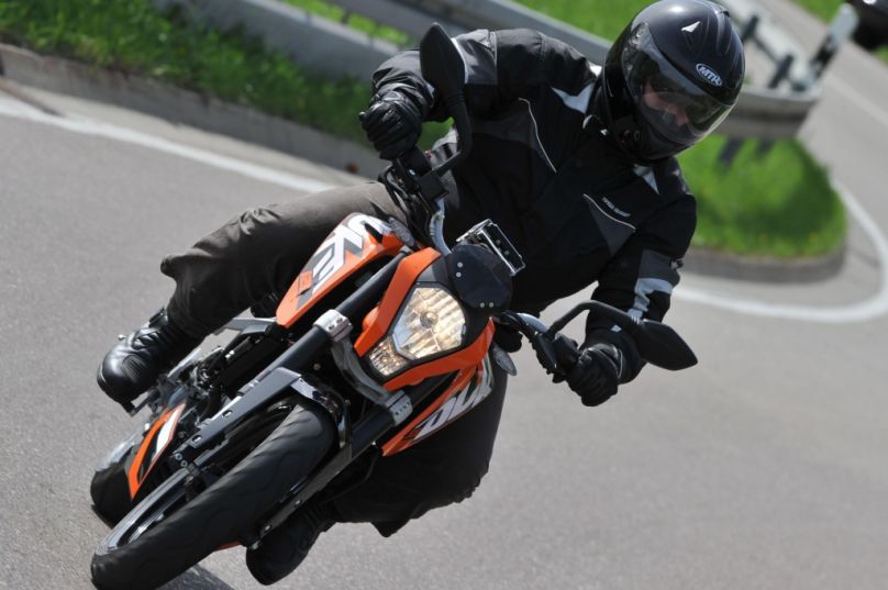 Schnellere Motorräder für Jugendliche - Tempo-80-Limit fällt
