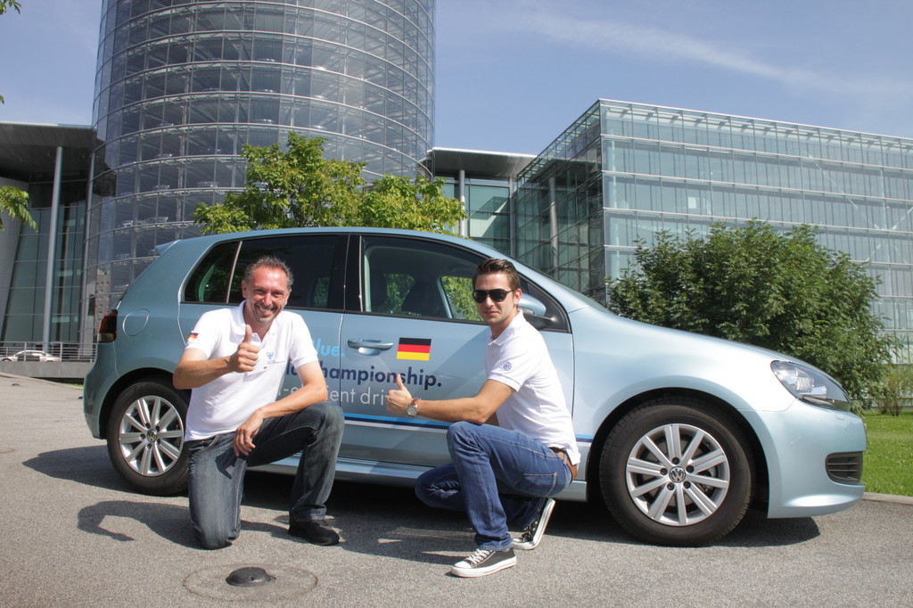 Spritspar-Weltmeisterschaft von Volkswagen: Das deutsche Vater-Sohn-Gespann Hans und Felix Stadler aus Freising kam am Ende auf Platz 4.