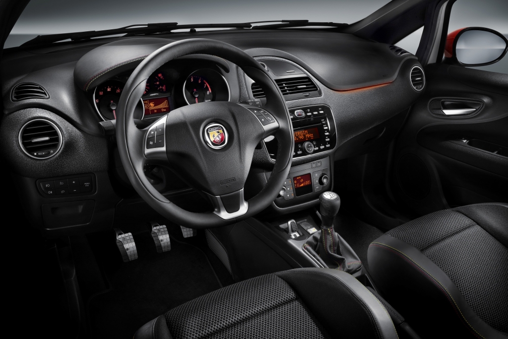 Test: Abarth Punto Evo - Luigi auf Speed