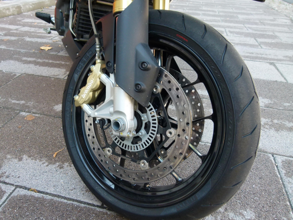 Test: Aprilia Dorsoduro 1200 ABS ATC – Ein geiles Eisen