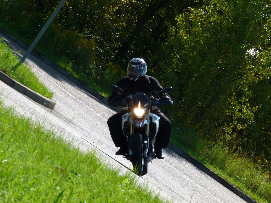 Test: Aprilia Dorsoduro 1200 ABS ATC – Ein geiles Eisen