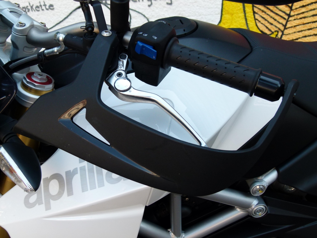Test: Aprilia Dorsoduro 1200 ABS ATC – Ein geiles Eisen