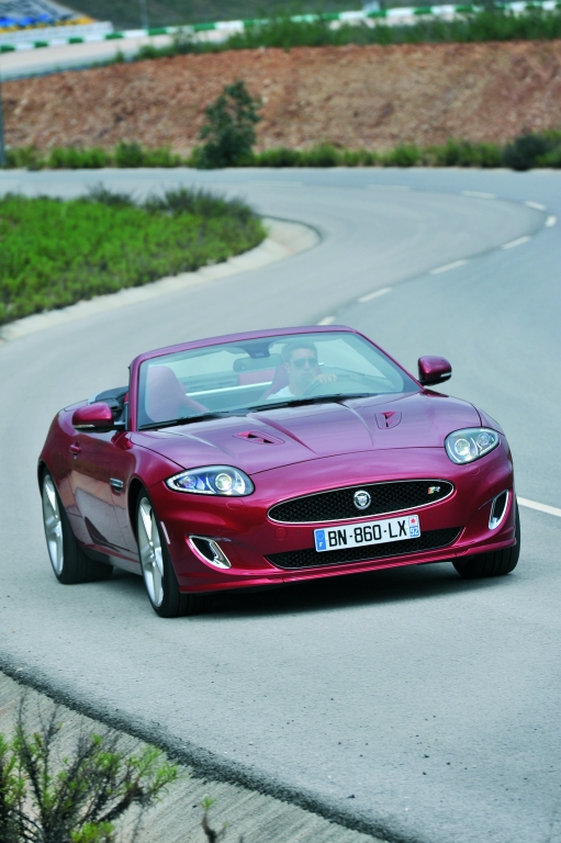 Test: Jaguar XKR Cabriolet - Der den Gentlemen in dir weckt