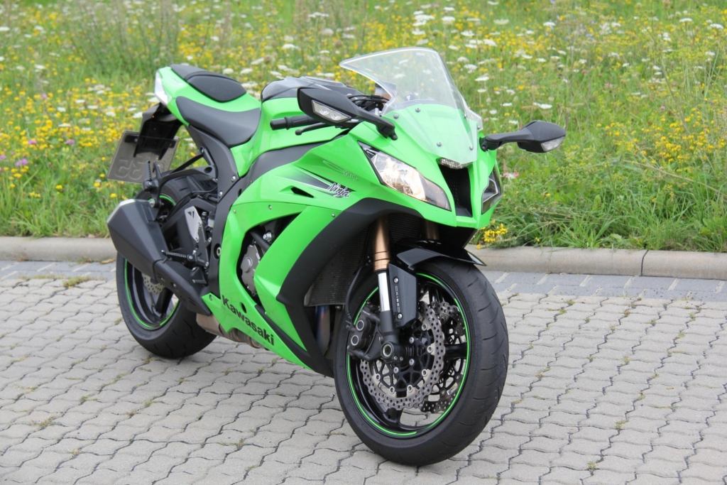 Test: Kawasaki ZX-10R - Kalte Kriegerin