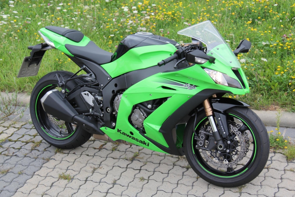 Test: Kawasaki ZX-10R - Kalte Kriegerin