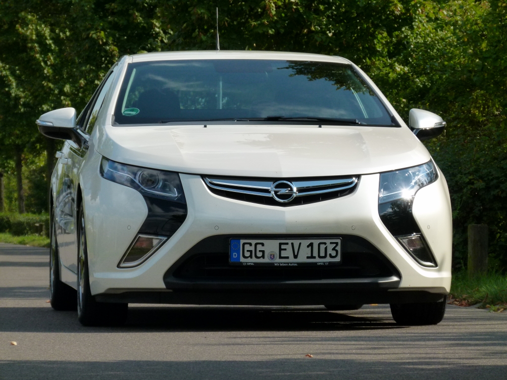 Test Opel Ampera - Stromern ohne Verzicht