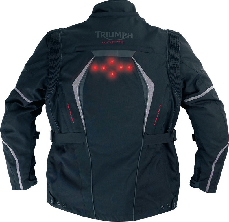 Triumph bietet Motorradjacke mit LED