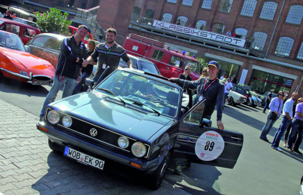 Volkswagen mit zwei Autos bei der Creme21