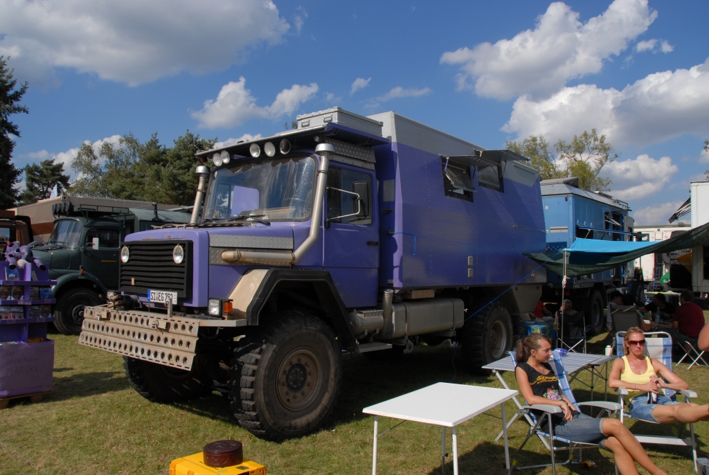 Wucht-Brummer: Treffen der Fernreise-Mobile in Mendig