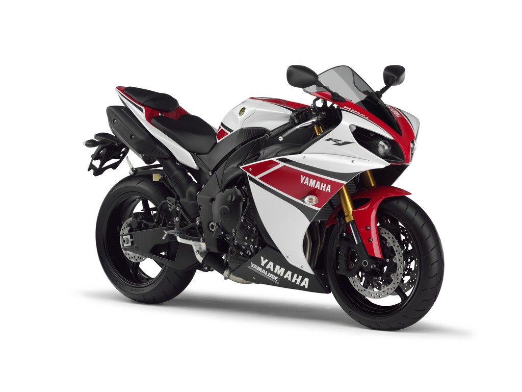 Yamaha legt rot-weiße 50th-Anniversary-Modelle auf
