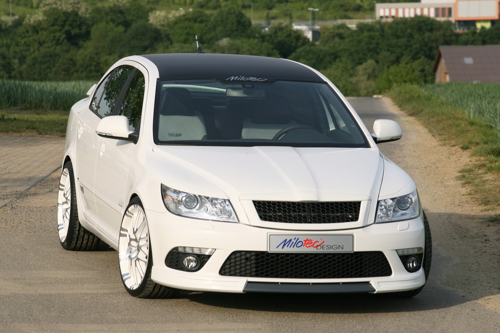 Škoda Octavia II RS mit Tuningteilen von Milotec.