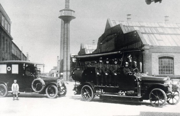 100 Jahre Werksfeuerwehr bei Mercedes in Mannheim
