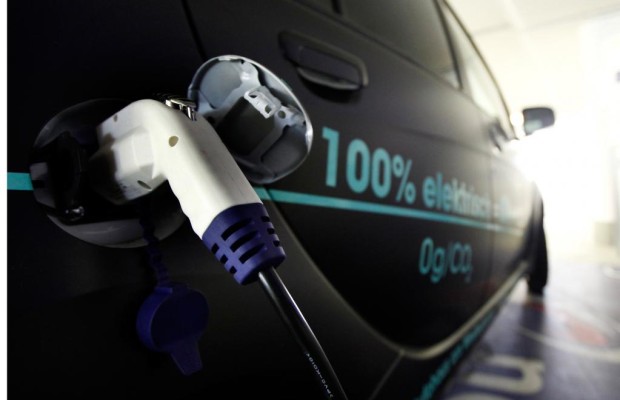 Am Preis für das Elektroauto scheiden sich die Geister