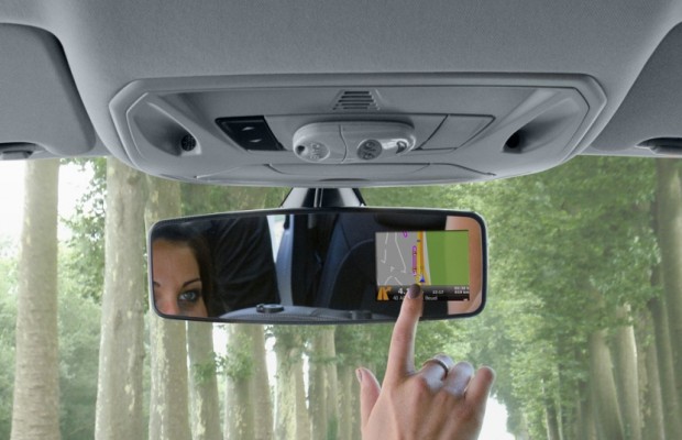 BI-automotive Vision: Navigation im Rückspiegel