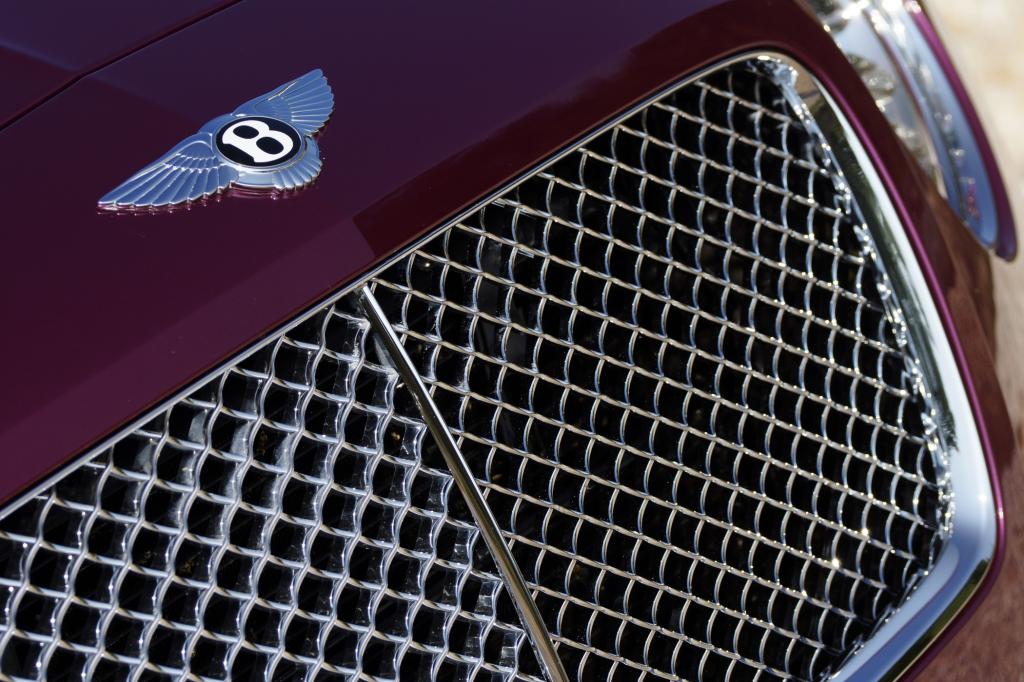 Bentley plant ein SUV mit zwölf Zylindern