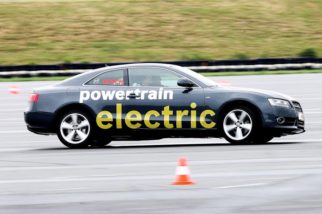 Bosch baut in Rekordzeit Audi A5 zum E-Mobil um