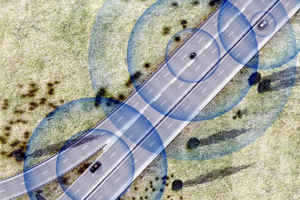 Car-to-X: Pilotprojekt in Hessen gestartet