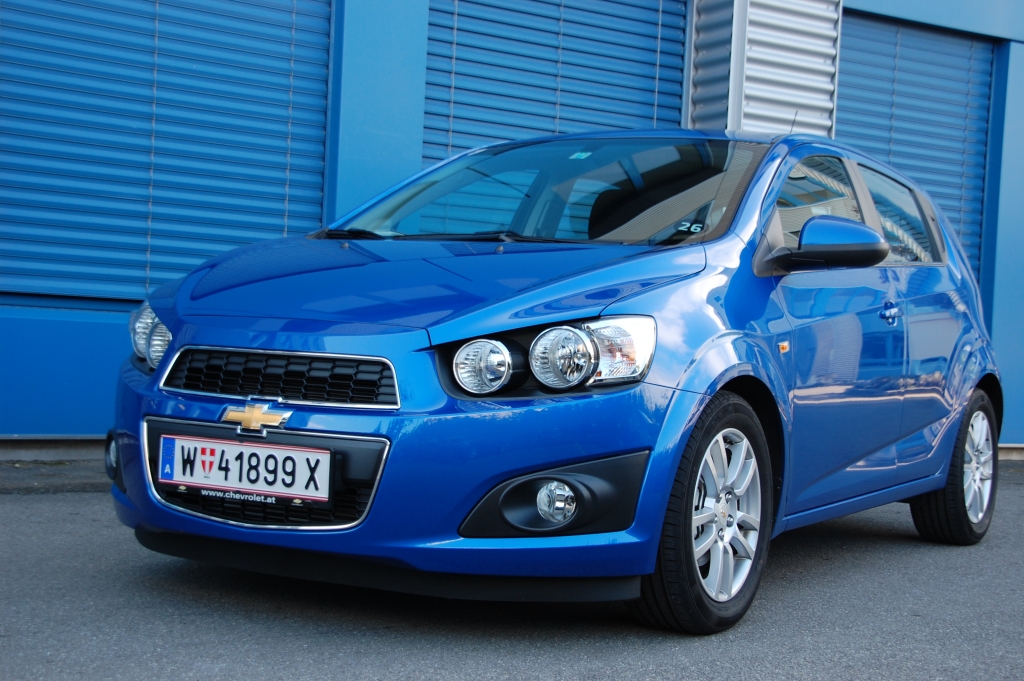 Chevrolet schickt neuen Aveo und Cruze an den Start