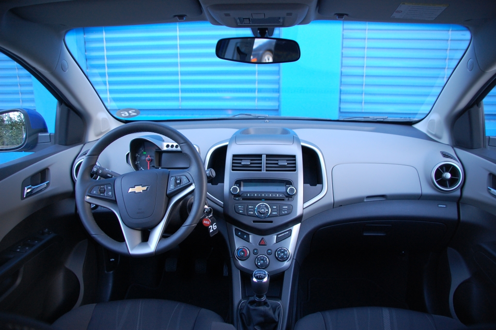 Chevrolet schickt neuen Aveo und Cruze an den Start