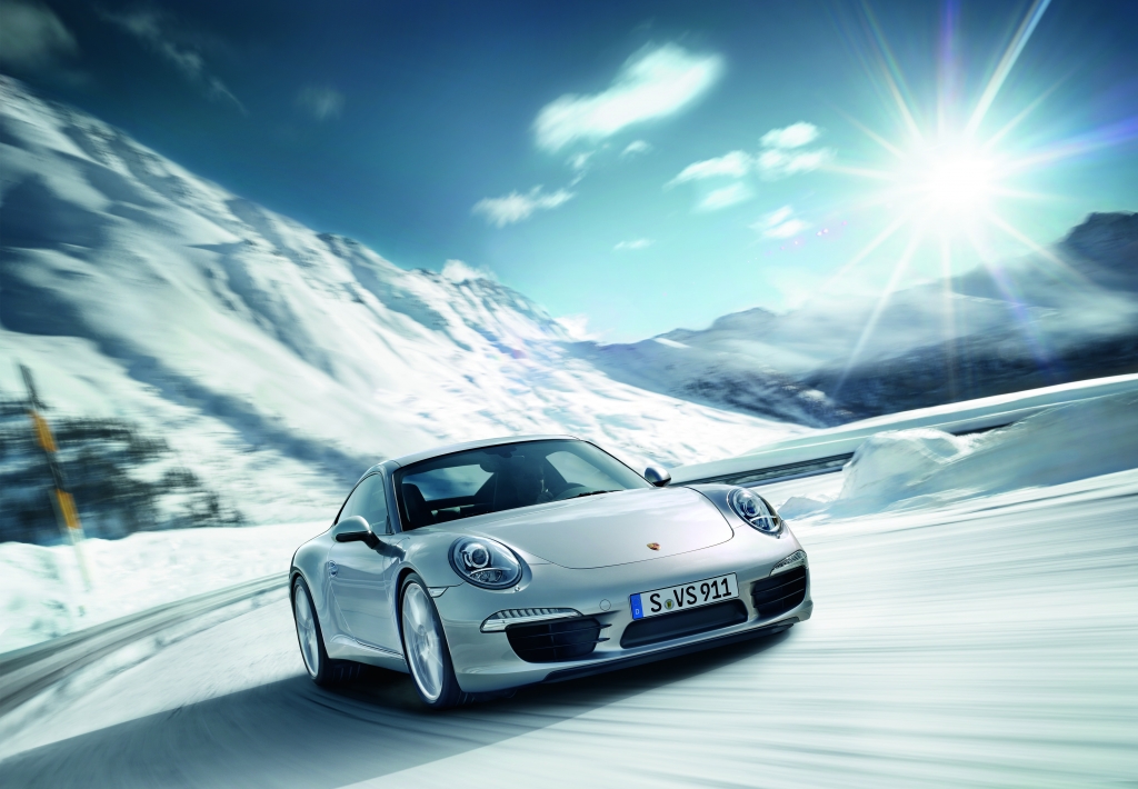 Den Porsche 911 im Winter erfahren