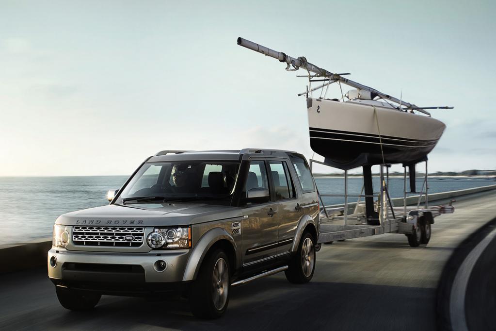 Der Land Rover Discovery rollt mit mehr Ausstattung und mehr Komfort ins neue Modelljahr. 