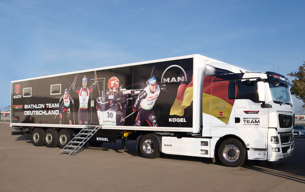 Ein ganzer Sattelzug für die Techniker des Biathlon-Teams.