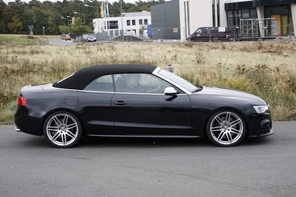 Erwischt: Erlkönig Audi RS5 Cabrio