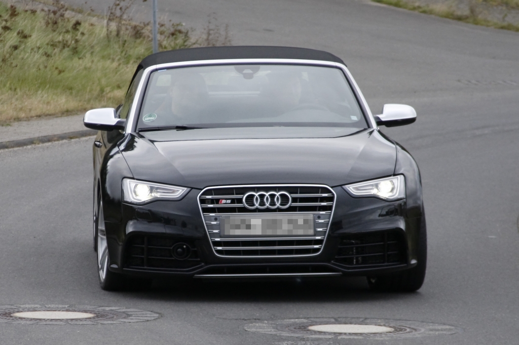 Erwischt: Erlkönig Audi RS5 Cabrio