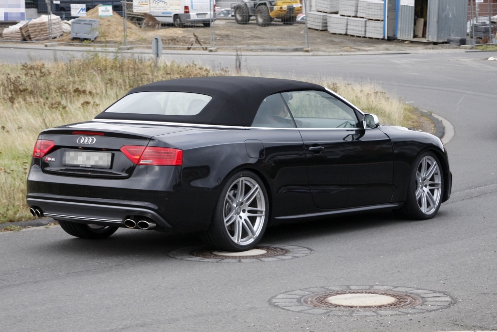 Erwischt: Erlkönig Audi RS5 Cabrio