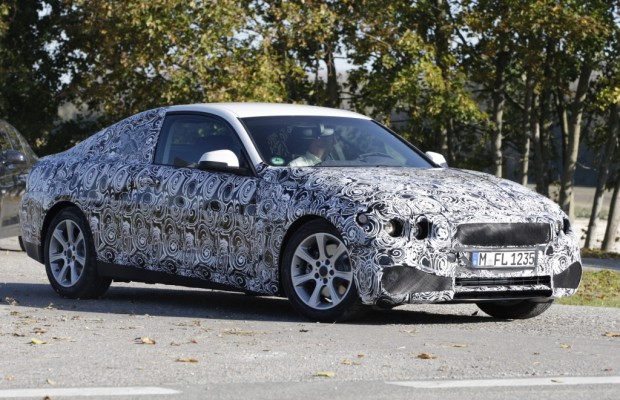 Erwischt Erlkönig BMW 4er: Nummer Höher, liegt tiefer