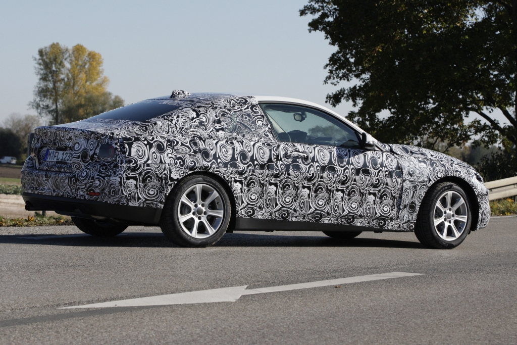 Erwischt Erlkönig BMW 4er: Nummer Höher, liegt tiefer