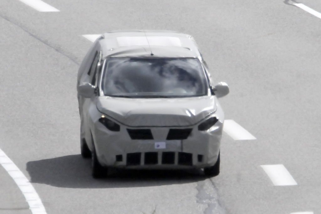 Erwischt: Erlkönig Mercedes/Renault Van – Benz auf Französisch