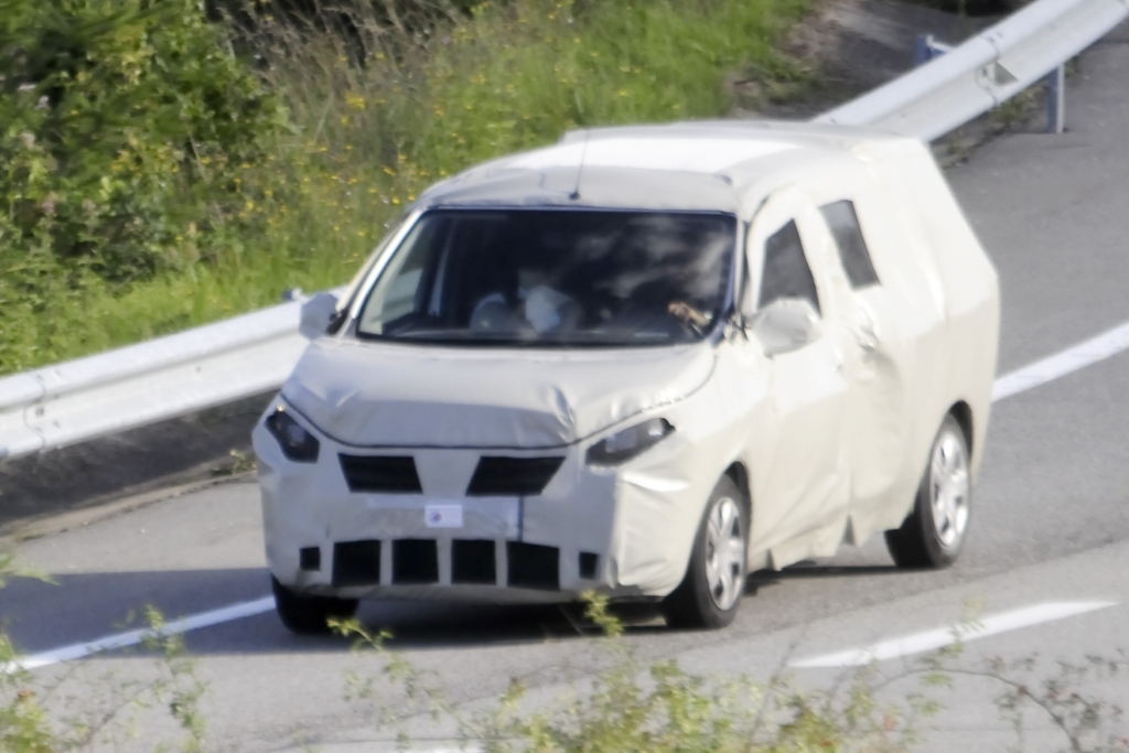 Erwischt: Erlkönig Mercedes/Renault Van – Benz auf Französisch