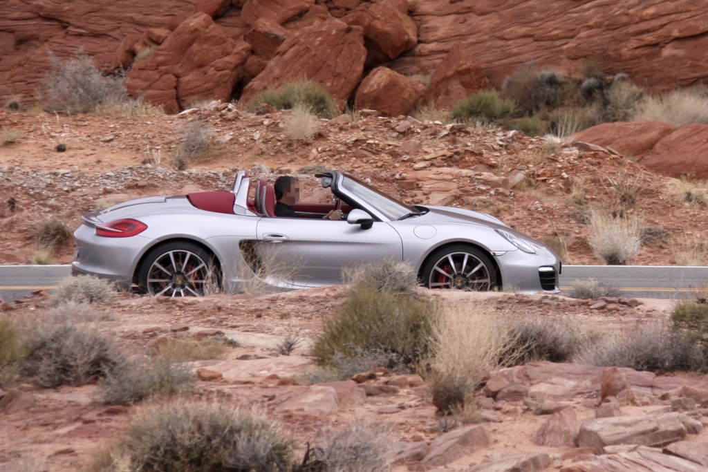 Erwischt: Erlkönig Porsche Boxster - Nackt durch die Wüste