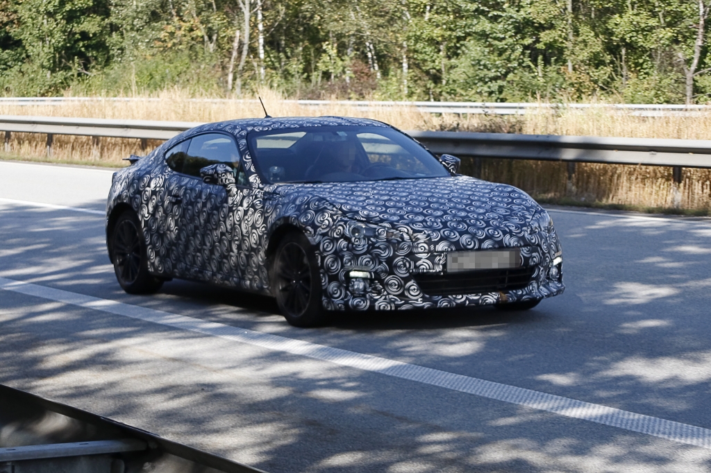 Erwischt: Erlkönig Subaru BRZ - Boxer-Zwilling