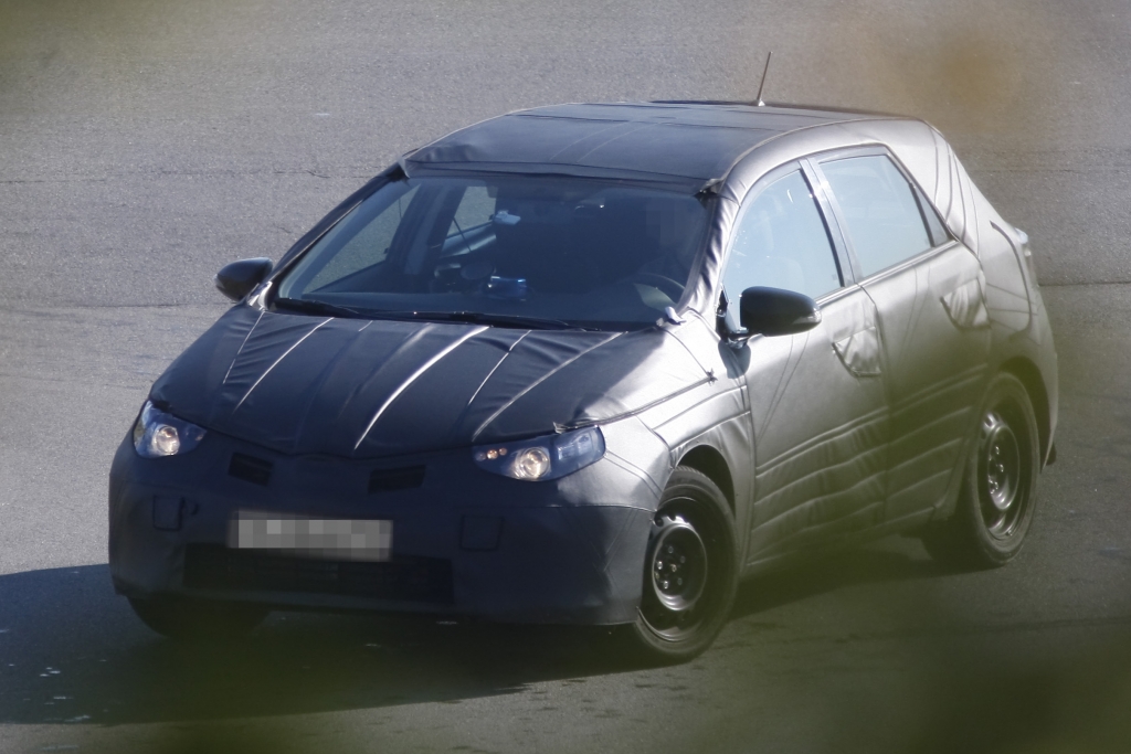 Erwischt: Erlkönig Toyota Auris – Japanisches Wachstum