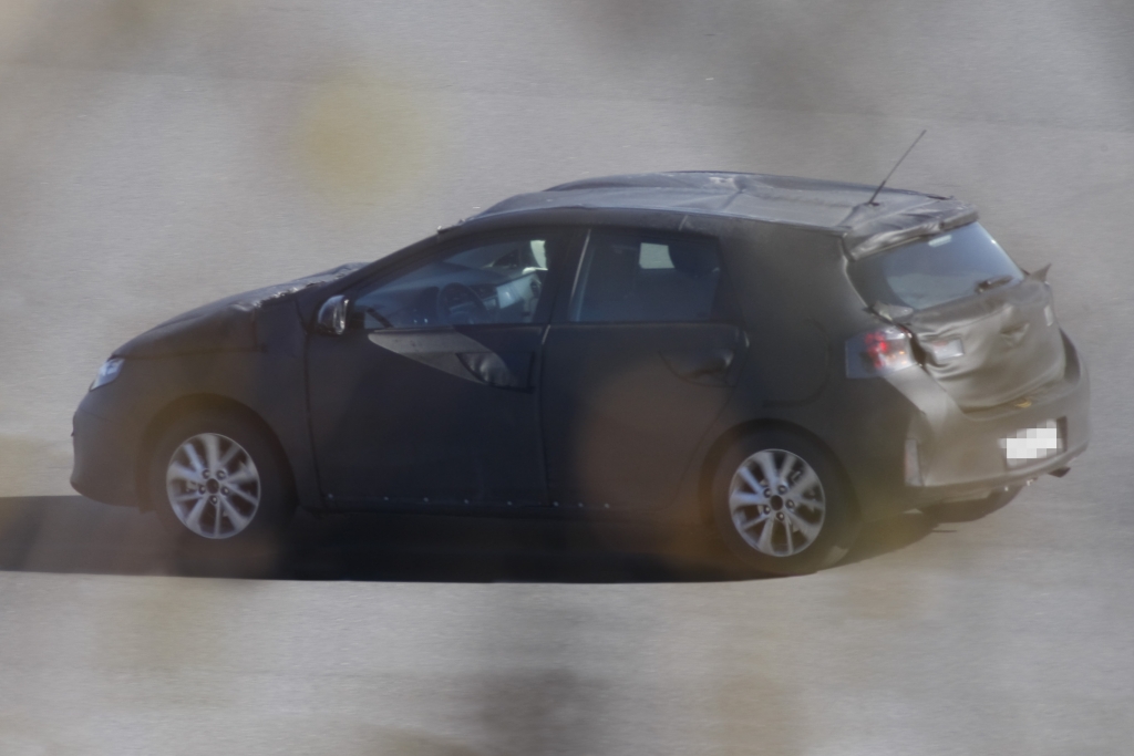 Erwischt: Erlkönig Toyota Auris – Japanisches Wachstum