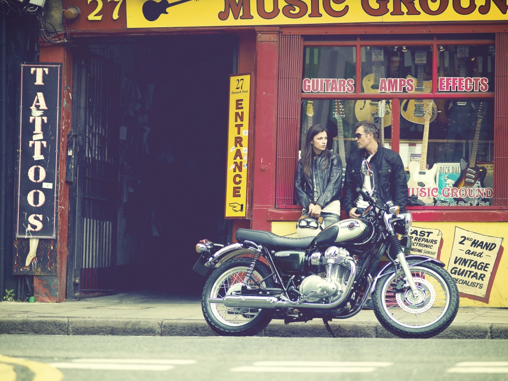 Fahrbericht Kawasaki W 800: Reiten auf der Königswelle