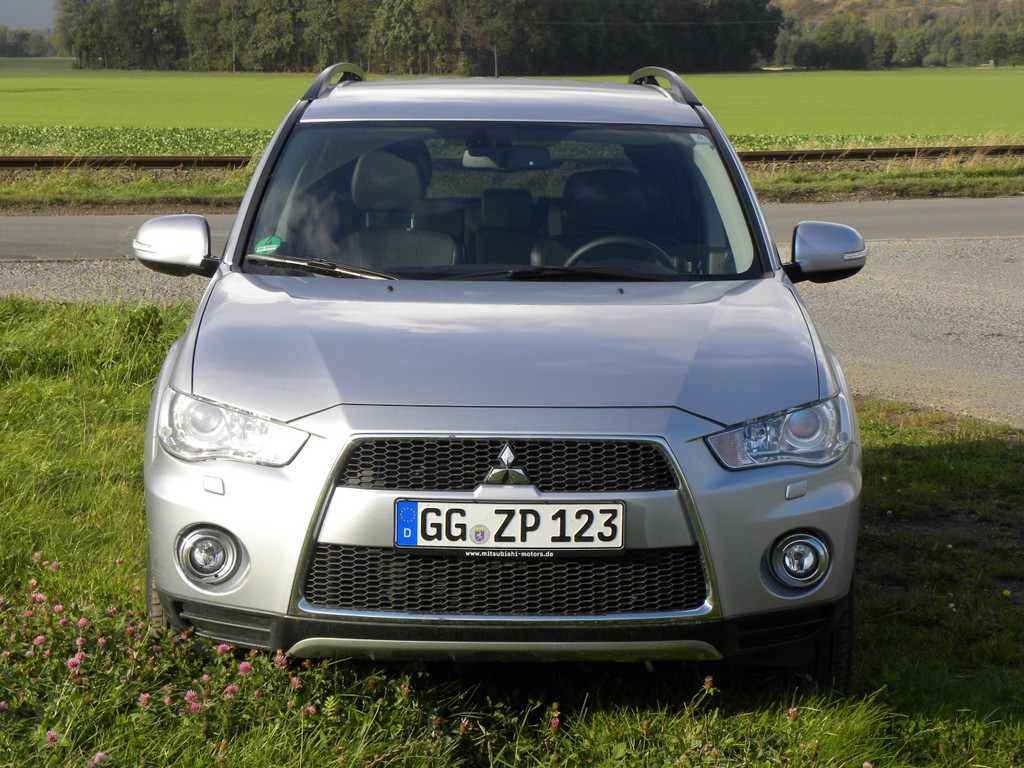 Fahrbericht Mitsubishi Outlander 2.2 DI-D: Eine ehrliche Haut