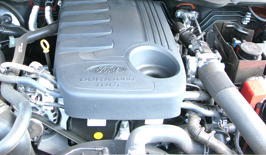 Ford Ranger: Blick unter die Haube, hier auf den 3,2-Liter-Fünfzylinder-Turbodiesel mit 200 PS. 