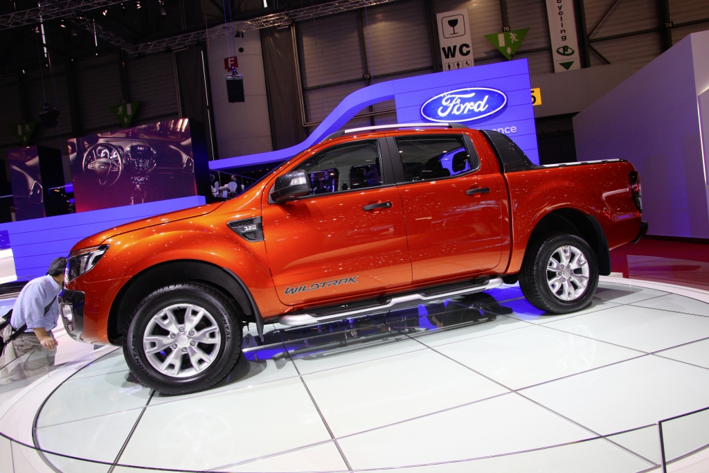 Ford Ranger erster Pick-up mit fünf EuroNCAP-Sternen