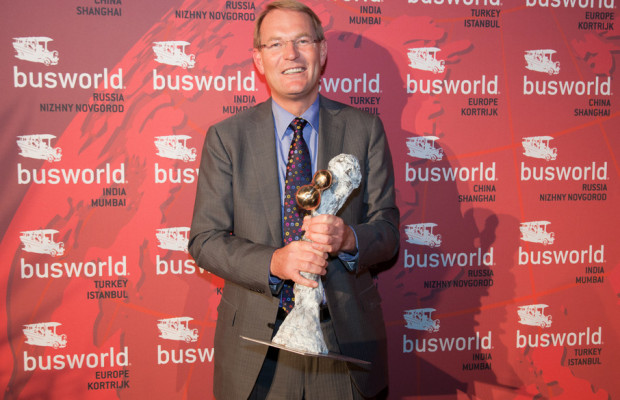 Hartmut Schick zum Busbuilder of the Year gewählt