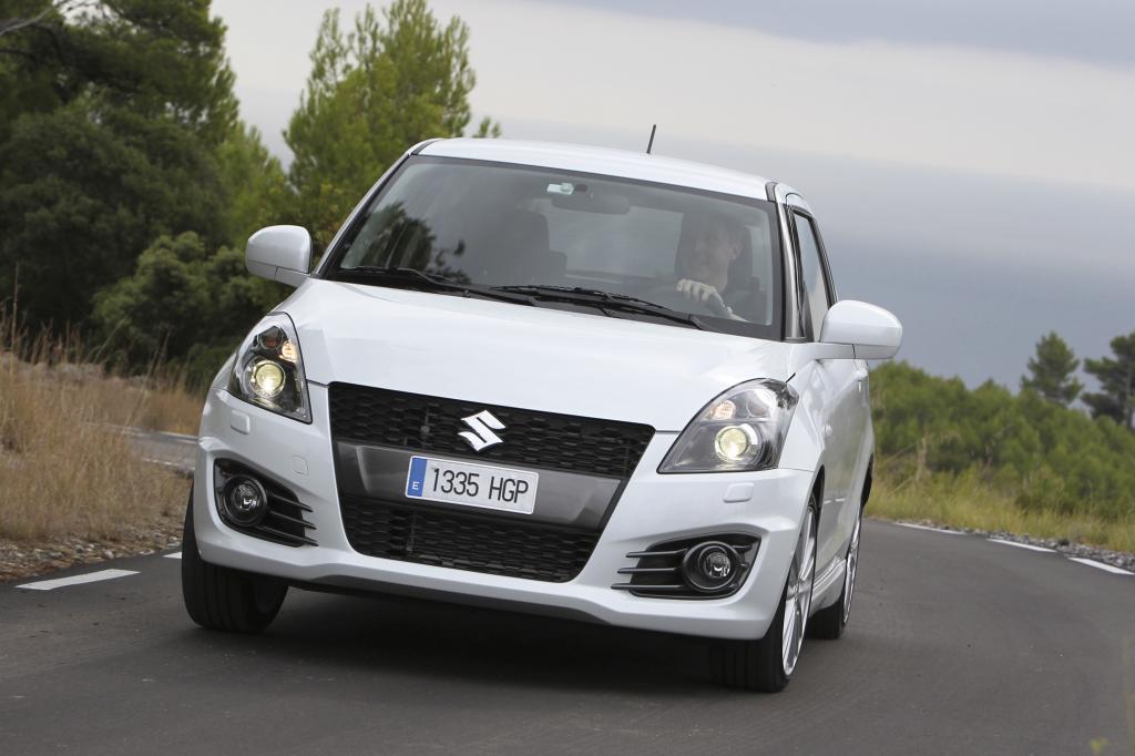 Im Vergleich zum Vorgänger hat der neue Swift Sport um 11 auf 136 PS (100 kW) zugelegt