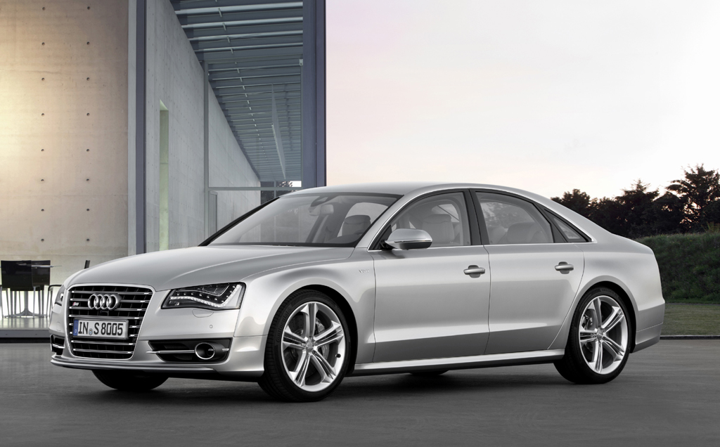 Je nach Bedarf acht oder vier Zylinder: Audis neuer S8 kommt im Frühsommer