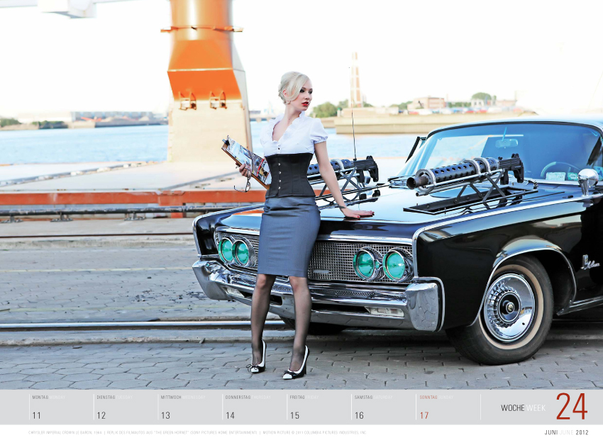 Kunst mit Kurven – „Girls & Legendary US-Cars“ Kalender 2012
