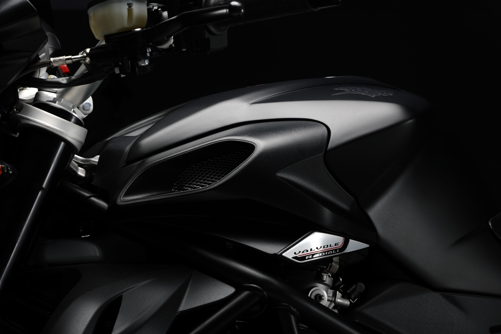 MV Agusta Brutale 920: Neues Naked Bike erweitert Modellfamilie nach unten