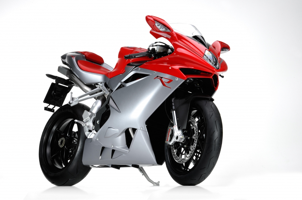 MV Agusta F4 R 2012: Superbike-Familie mit neuem Top-Modell