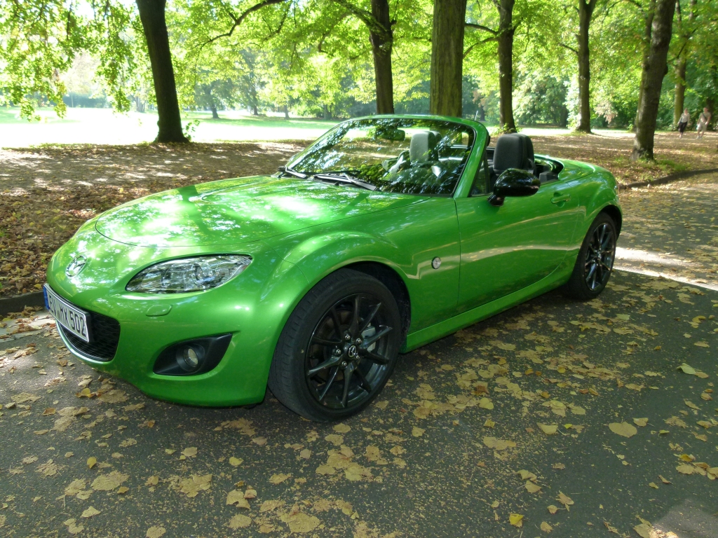 Mazda MX-5 Karai im Test: giftgrünes Fahrvergnügen